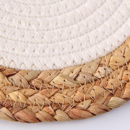 Handwoven Coaster Heat-Resistant Round Placemats Natural Non-Slip Coaster Eco-Friendly Table Decor for Home Kitchen Dining
