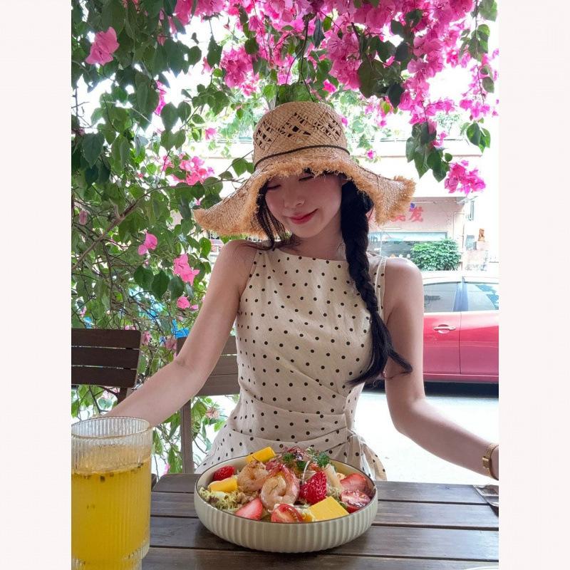 French Apricot Polka Dot Split Vest Dress Women's Summer Waist Strap-up Skirt Slim-fitting and Thin A-word Long Dress