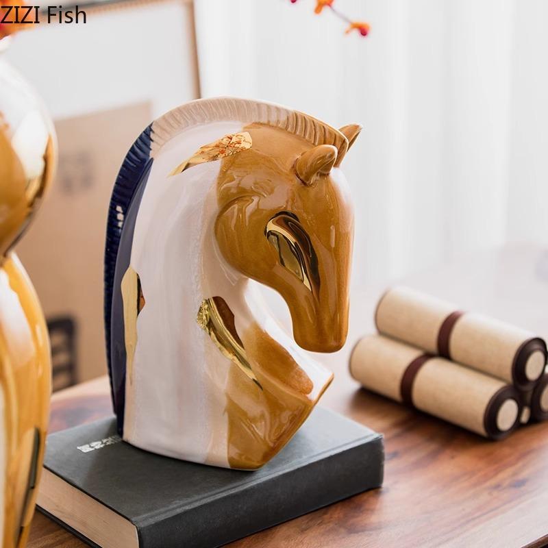Painted Ceramic Horse Gold Plated Animal Artwork Statue Desk Decoration Ornaments Colorful Horse Sculpture Room Aesthetics Decor