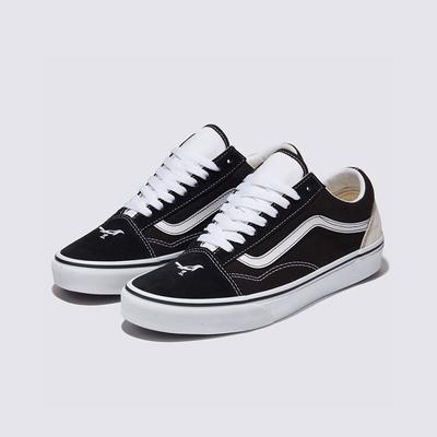Barnes Old School   Magpie Bird Black  White Vn000cr5bpb1