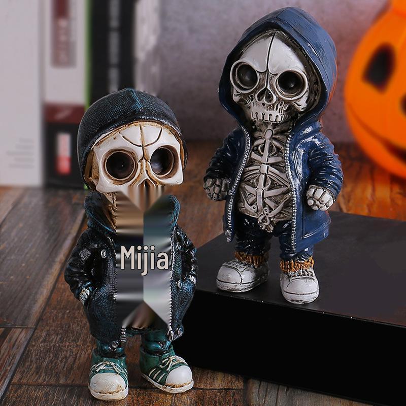 Hot-Selling Halloween Skeleton Ornaments for Spooky Decor