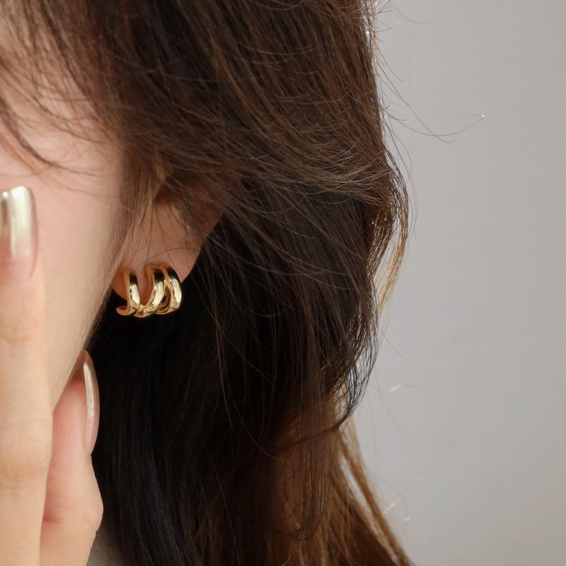 C-Shaped Line Stud Earrings for Women: Trendy, Artistic, and Cool Design