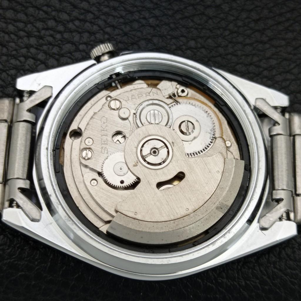 JAPAN VINTAGE REFURBISHED SEIKO 5 AUTOMATIC MENS WHITE DIAL WATCH a446170-1