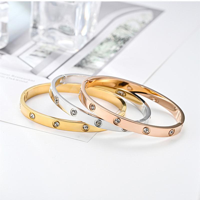 Stainless Steel Bangle for Woman Luxury Quality Jewelry Fashion Woman Crystal Bracelets Not Fade