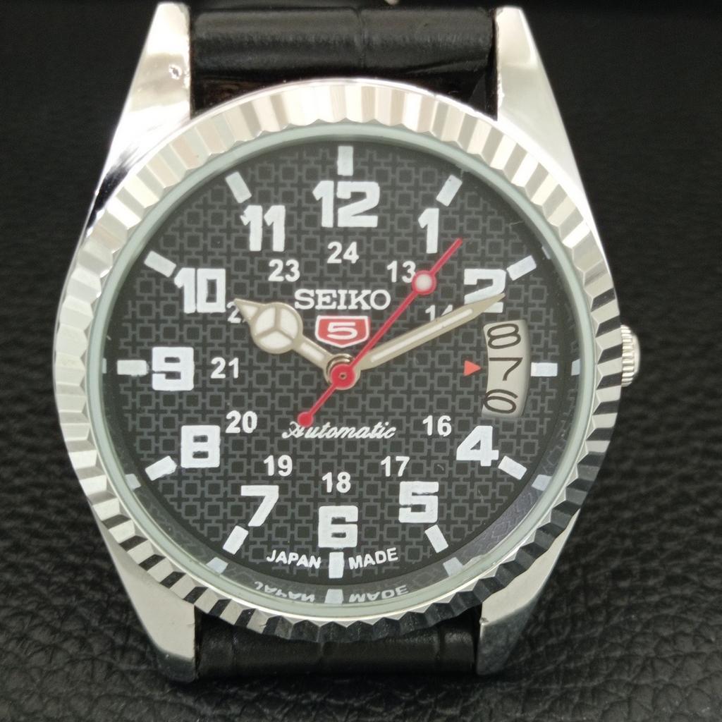 JAPAN VINTAGE REFURBISHED SEIKO 5 AUTOMATIC MENS BLACK DIAL WATCH a443977-1