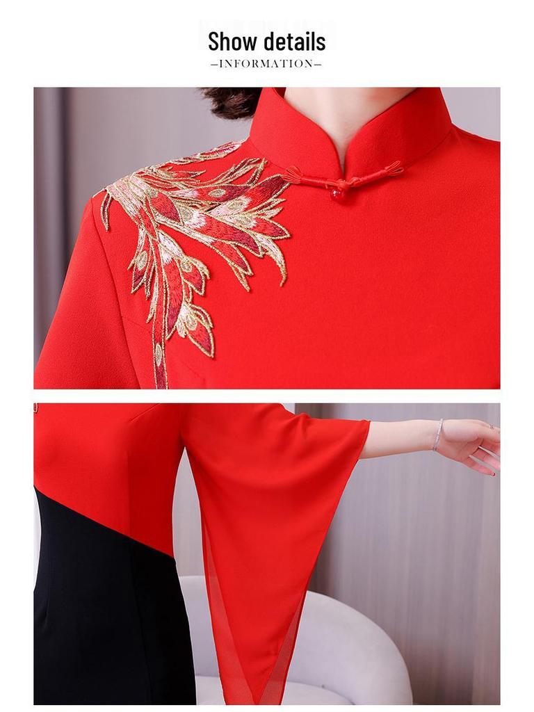 Rochie Cheongsam Retro Chinezesc Brodată cu Guler Mandarin – Stil Național Slim, Mărimi Mari, Perfectă pentru Spectacole pe Scenă și Prezentări de Modă