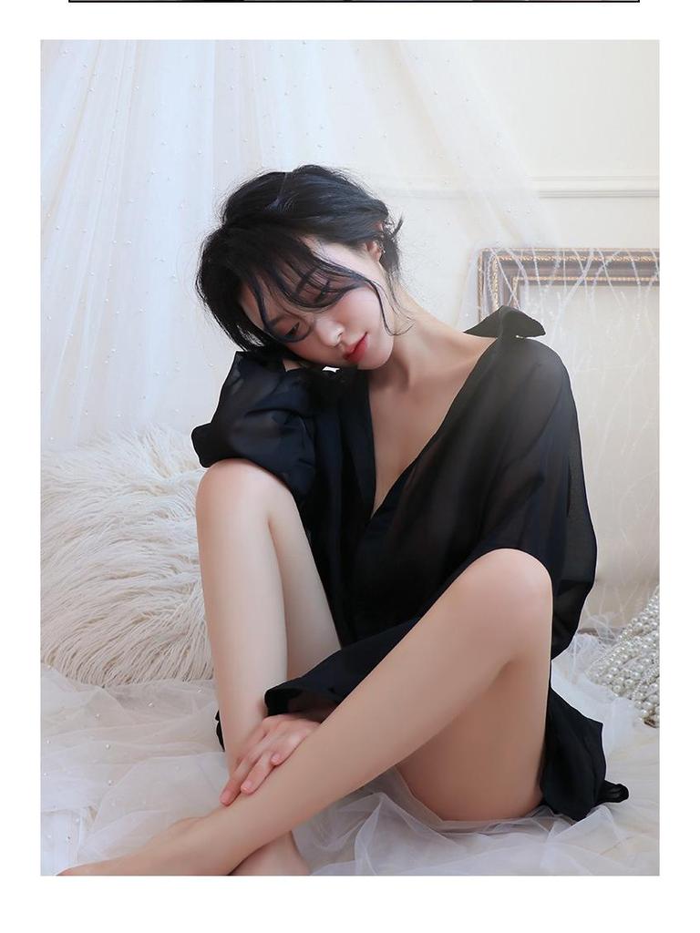 Plus Size Sheer Chiffon Open-Back Nightshirt