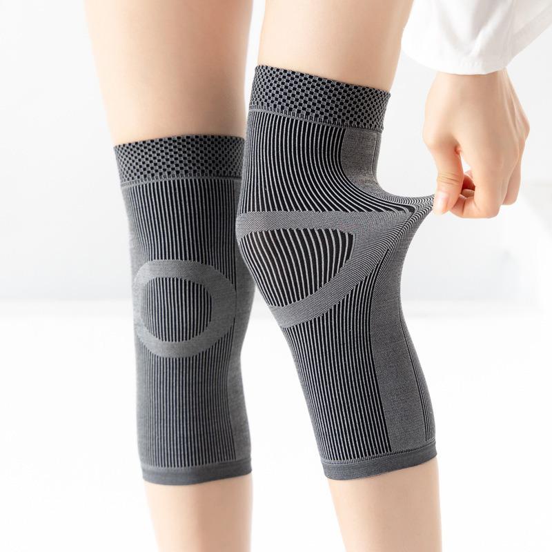 

Universal Thin Velvet Knee Pads for Men and Women - Invisible, Seamless, Protective Gear for Warmth in Air-Conditioned Rooms One Size