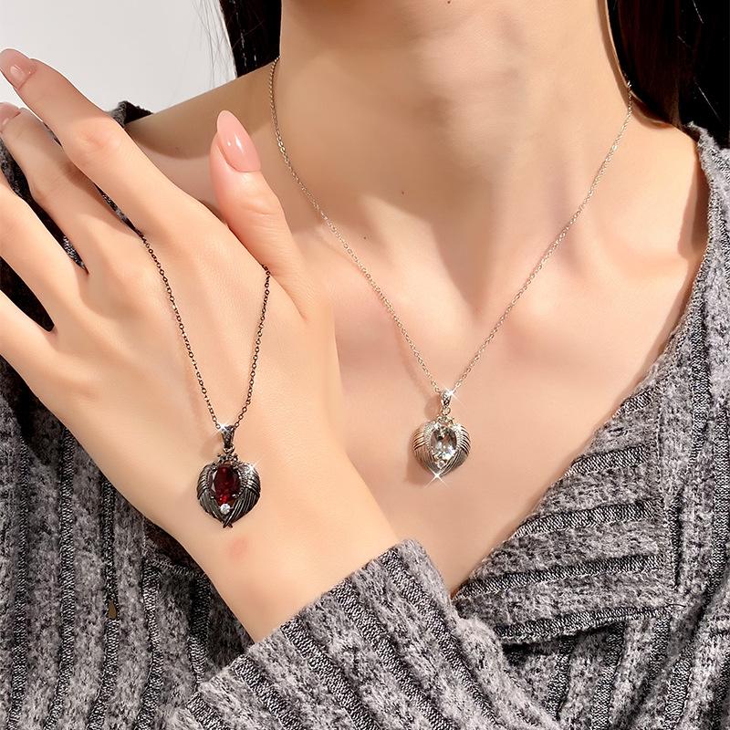 Natural Color Treasure Crystal Stone Angel Wings Pendant S925 Sterling Silver Necklace Women's Premium Clavicle Chain