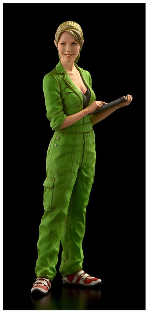 Brick Works Maschinen Krieger Weibliche Mechanikerin Technikerin Martina pianissimo scale Gesamthöhe 47mm Resin-Guss Bausatz (B.) ca. 1/35. S35MUS-2p