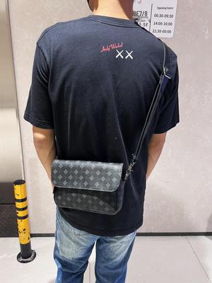 Μοντέρνα Φλοράλ Τσάντα Ώμου Crossbody: Κορεατικός & Ιαπωνικός Σχεδιασμός για Άνδρες & Γυναίκες
