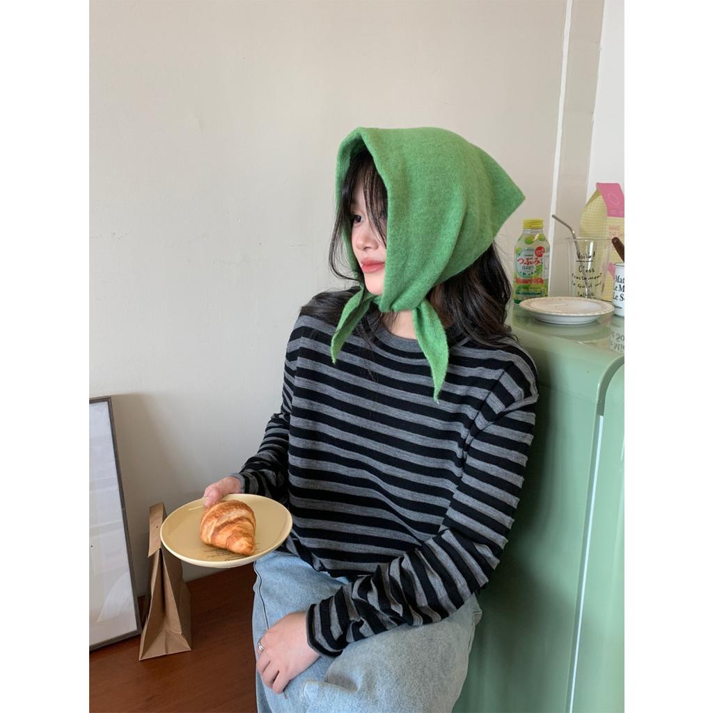 Wool Temperament, Anti-aging Triangle Scarf, Knitted Small Shawl for Women in Autumn and Winter, Versatile Korean Version, Knotted and Shoulder Worn