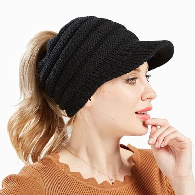 Cappello da sci a coda di cavallo aperto da baseball lavorato a maglia tinta unita da donna