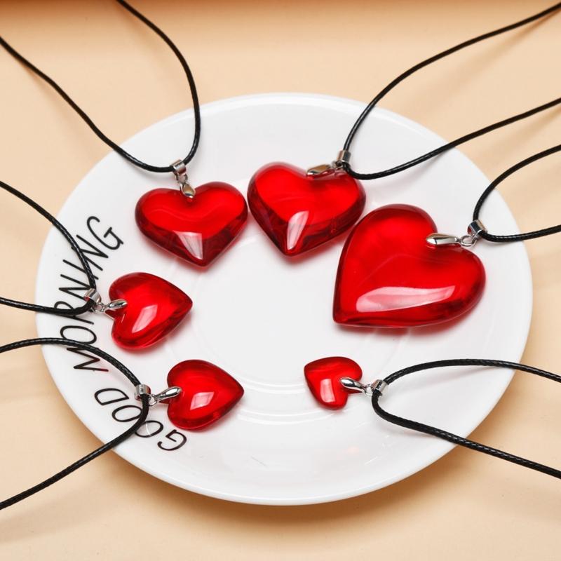 Elegant Red Glass Heart Pendant Necklace with Soft Black Leather Rope Collarbone Chain Accessory For Daily Wear