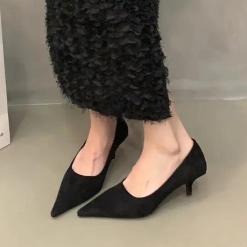 

Модные женские туфли-лодочки леопардовой расцветки с острым носком, слипоны, туфли для платья, черная искусственная замша, средний каблук, шпильки, женские, весна-осень 1716C 35 чёрный