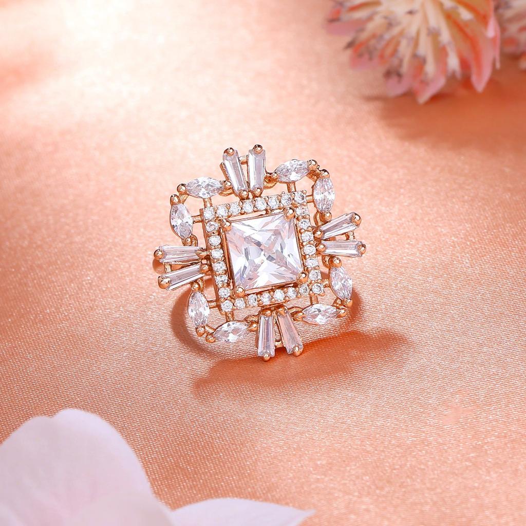 Magnífico anillo de dedo para mujer Estele con baño de oro rosa y CZ (ajustable)