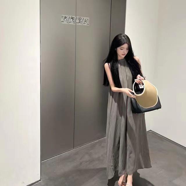 Matte Copper-Ammonia Silk Off-Shoulder Halter Neck Skirt (With Pockets) - Simple, Loose, and Silky Solid Color Long Skirt.
