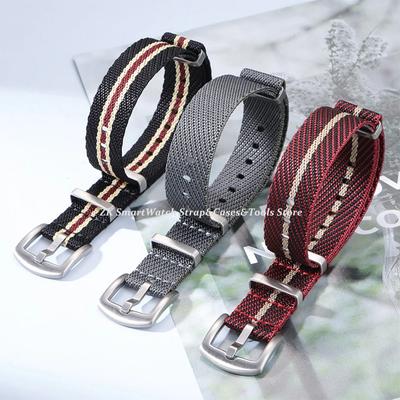 18MM 20MM 22MM Pletený nylonový řemínek Černý Zelený Šedý Červený Tkané pásky v armádním stylu Měkký Prodyšný Odolný proti opotřebení Pánské náramkové hodinky