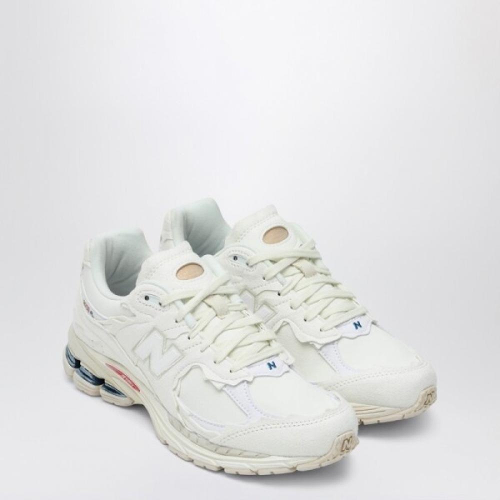 

New Balance 2002r Protection Pack Sneakers Wht US4