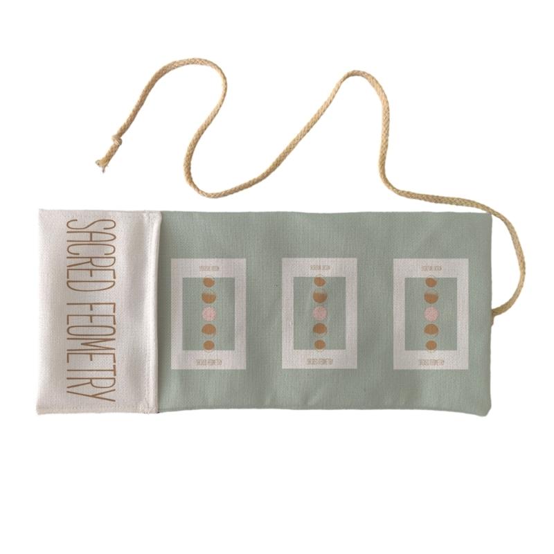 Multipurpose Divination Pouches With Colorfast Pattern Light weight Easy Clean Foldable For Spiritual Accessory