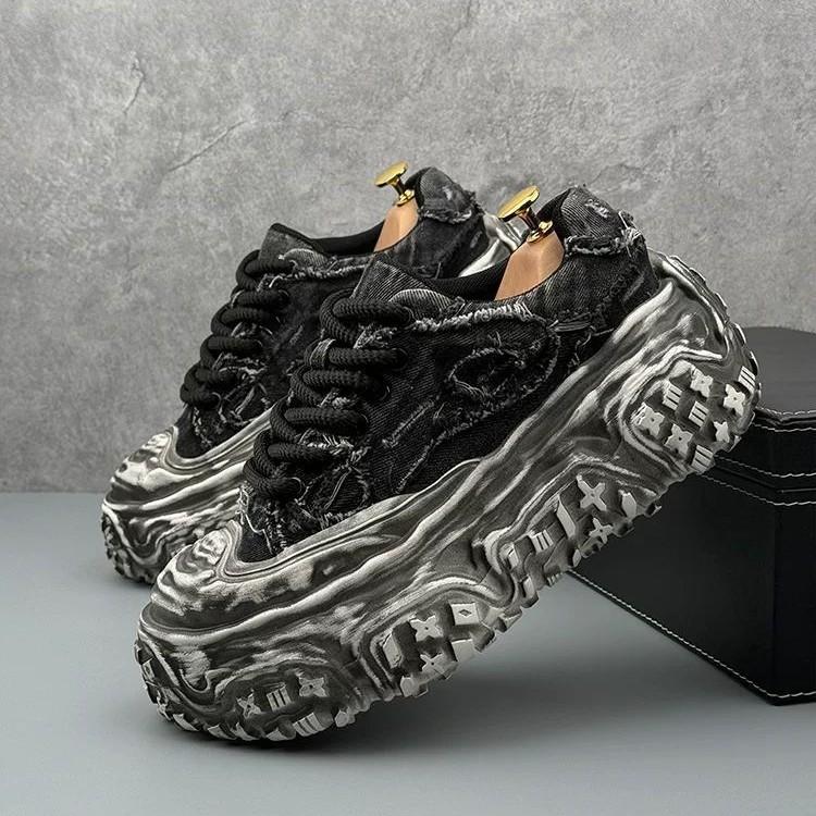 Fashion Men's 2025 Spring/Summer New Fashionable Retro Trendy Tire Bottom Casual Thick Bottom Height Raising Couple Sports Shoes