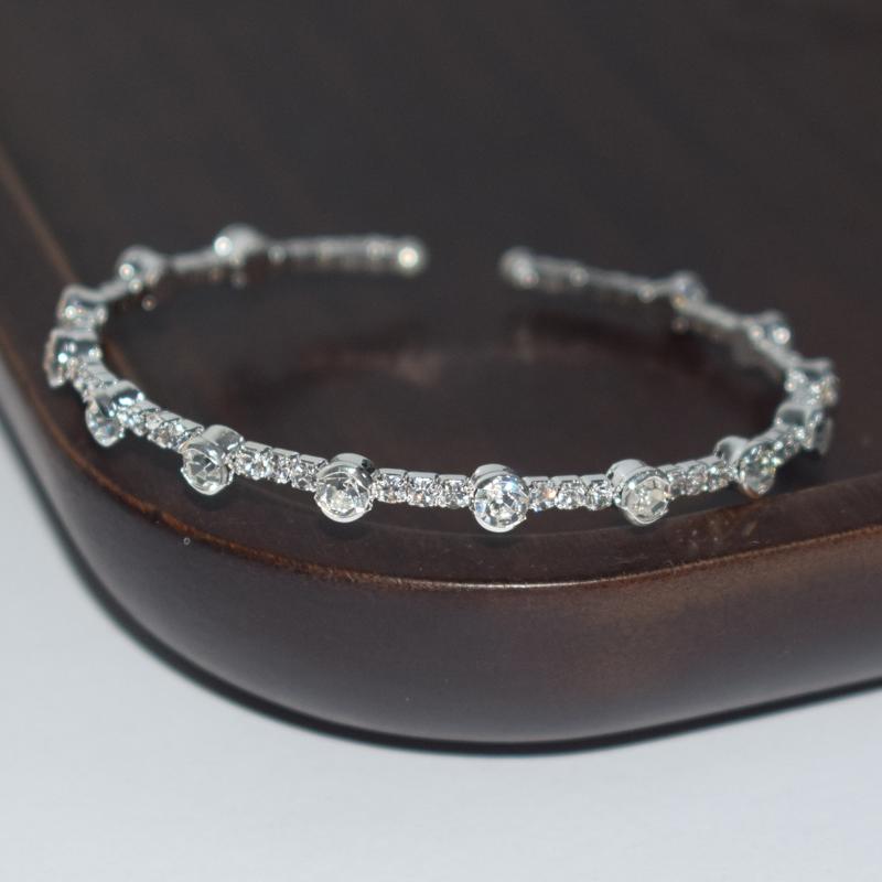 1Pcs Dainty Gold Plated Pearl Bracelet With Shiny Cubic Zirconia Perfect For Daily Weddings Parties Gifts For Women