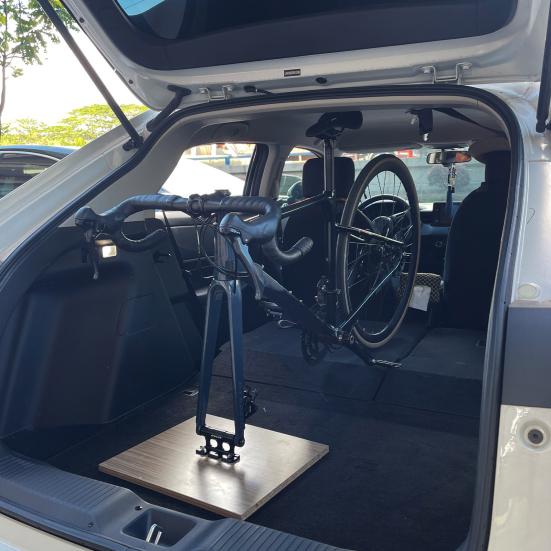 Držák přední vidlice Heavy Duty z hliníkové slitiny Rychloupínací držák vidlice přes osu Střecha auta Silnice Nosič horských kol Držák nosiče