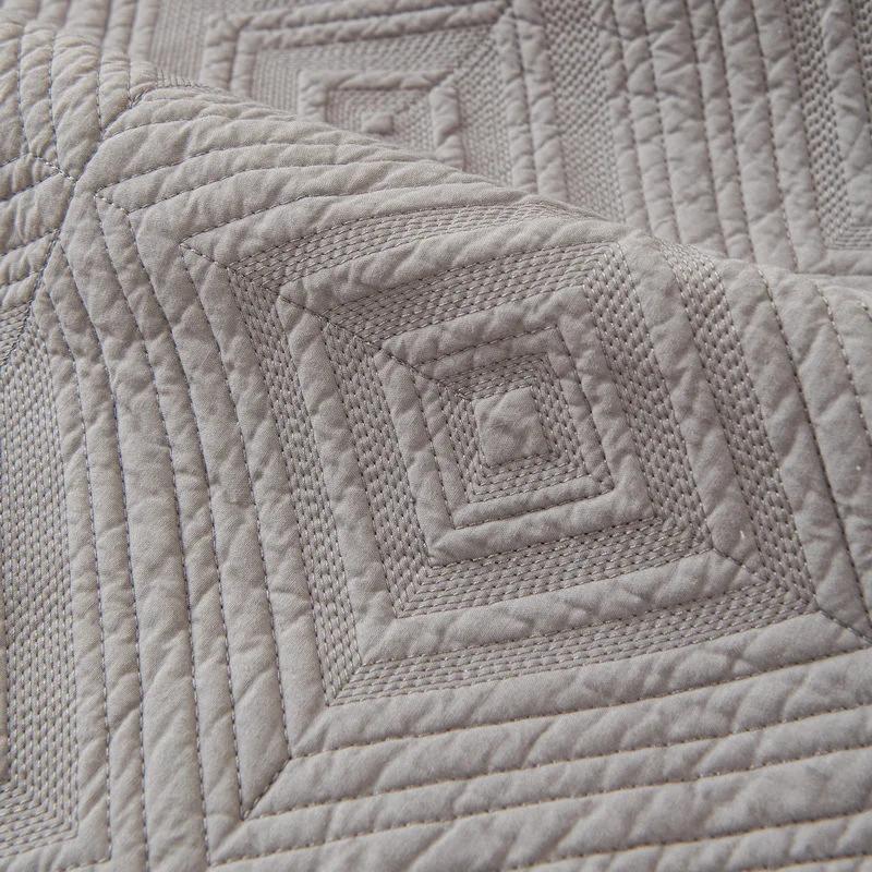 Non-slip Cushion for Living Room Sofa Cover Cream Wind Sofa Cover Pure Cotton Solid Color Embroidered Fabric Art Sofa Cushion
