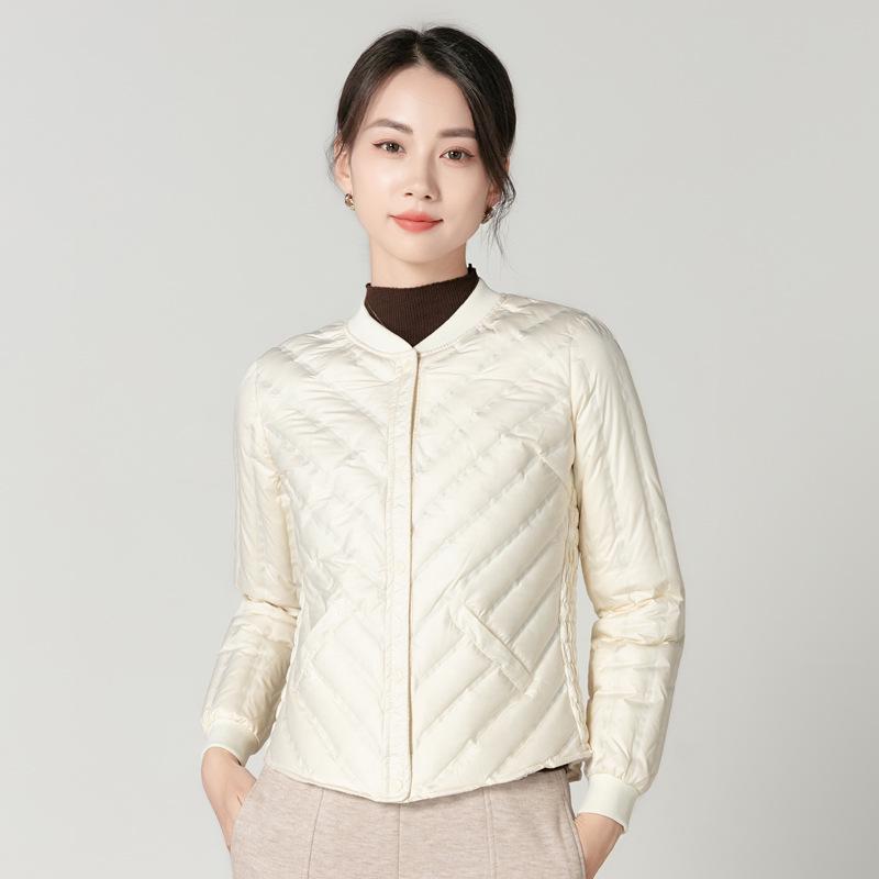 Dámská lehká péřová bunda slim fit - Hřejivá zimní základní vrstva a svrchní oděv