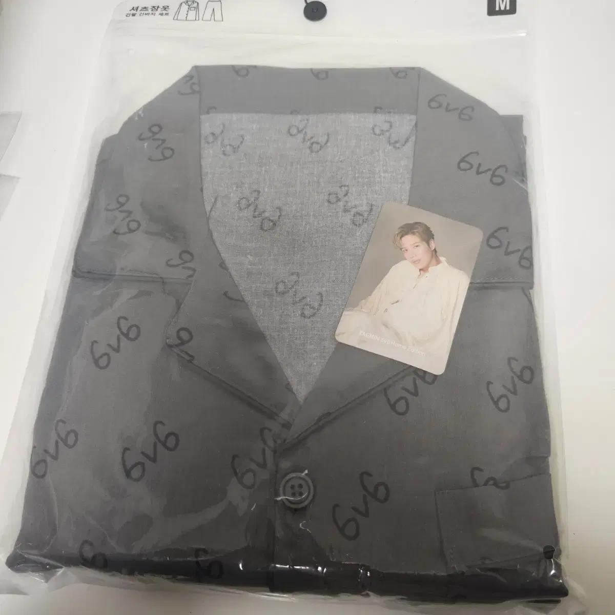 

Блестящая пижама Taemin Spao размера M с длинными рукавами