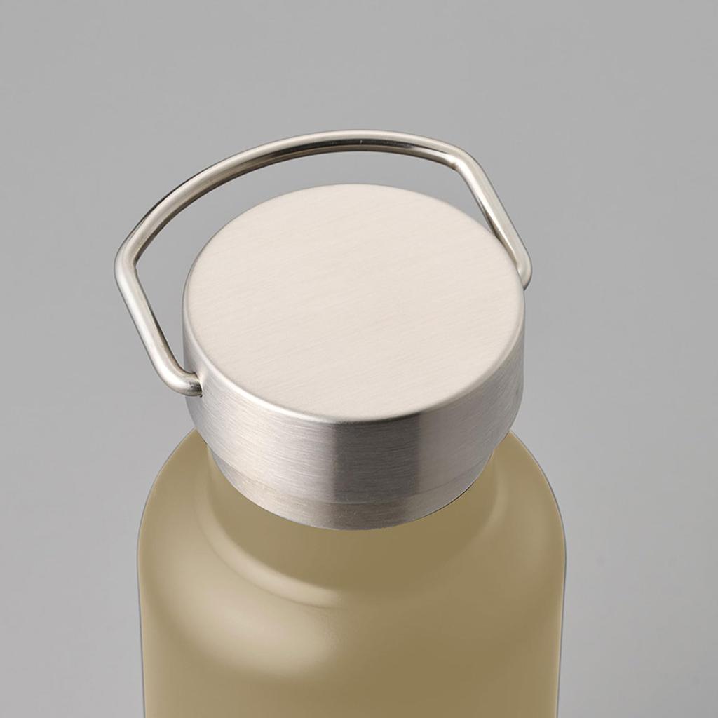 520ml Metal Handle Thermos Bottle with Handle Double Vacuum and Cold Water with Perfect for Outdoor and as a Gift for Day Insulated, Insulated,