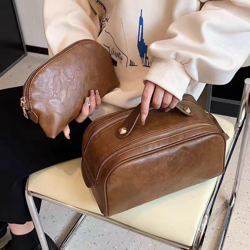 

Портативная ручная кожаная косметичка, вместительная, двухсекционная женская косметичка с цепочкой и двумя тягами