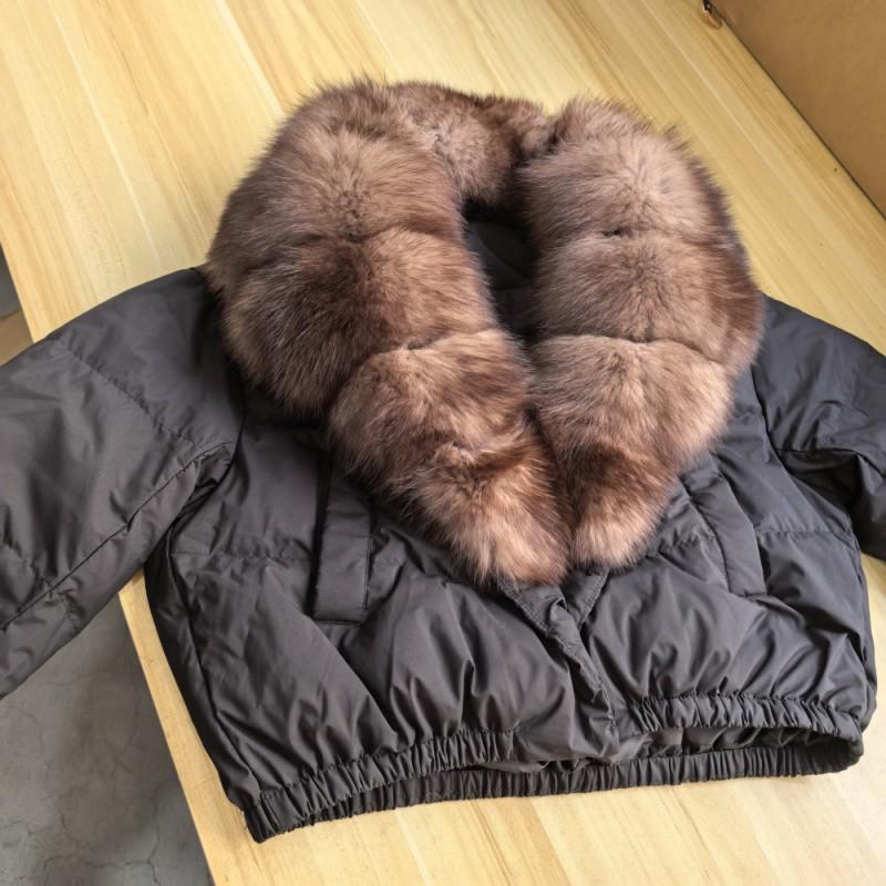 Womens Short Warm Puffer Coat With Real Fox Fur Collar Lightweight Down Jacket Winter Urban Commute