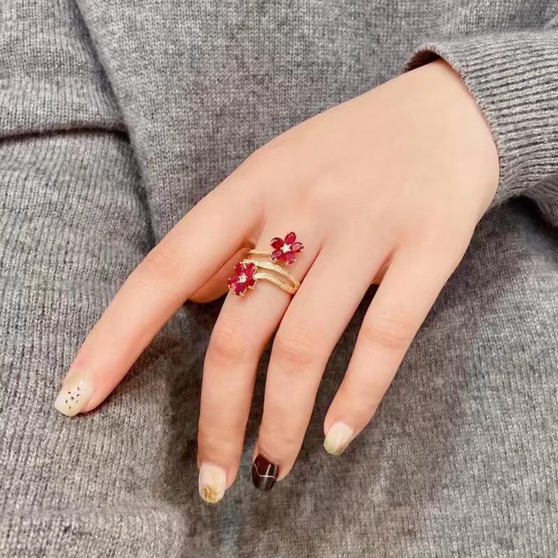 Retro Ruby Flower Ring: Women's Elegant Luxury Open Index Finger Ring with Full Diamond Inlay
