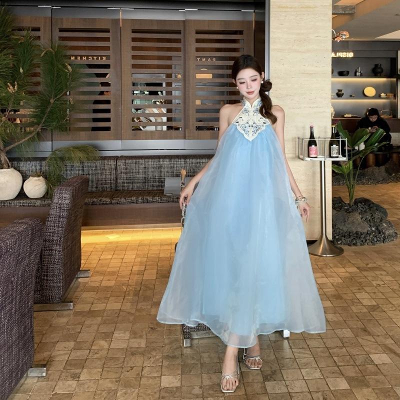 High-end exquisite dress light luxury high-end sense new Chinese style embroidery temperament blue long dress chiffon other