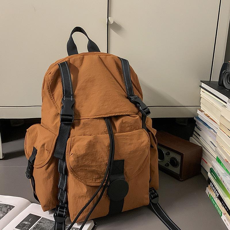 

Light Casual Outdoor Backpack Men s and Women s Large Capacity New Student Bag Versatile Travel Backpack коричневый