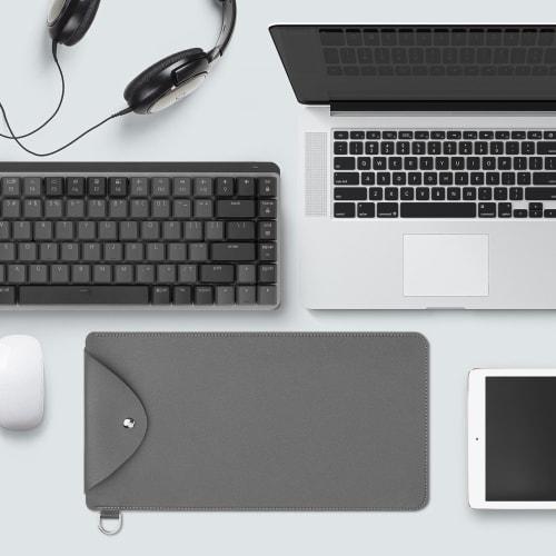 Geekria Ultra-Slim Keyboard Carrying Case Compatible with MelGeek O2, Flow Lite 84, Logitech MX Mechanical Mini, LOFREE Flow84, and IQUNIX MQ80, Synth