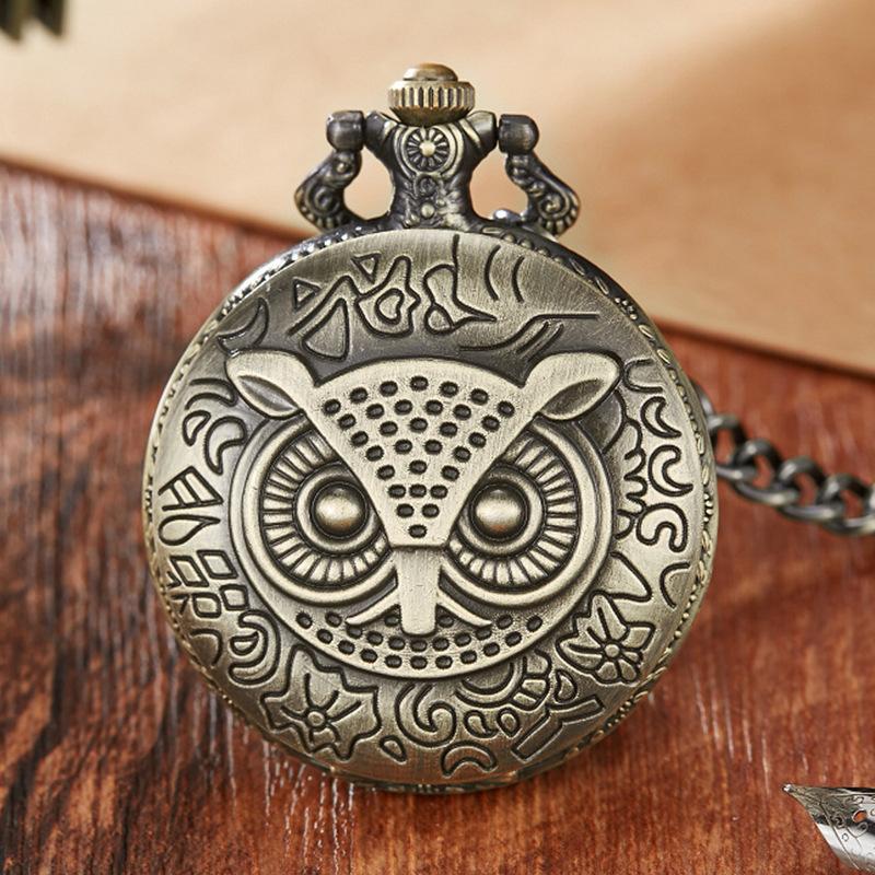 Octopus Squid Spirited Away Chinchilla Retro Copper Mechanical Pocket Watch, Male And Female Student Gift Pocket Watch