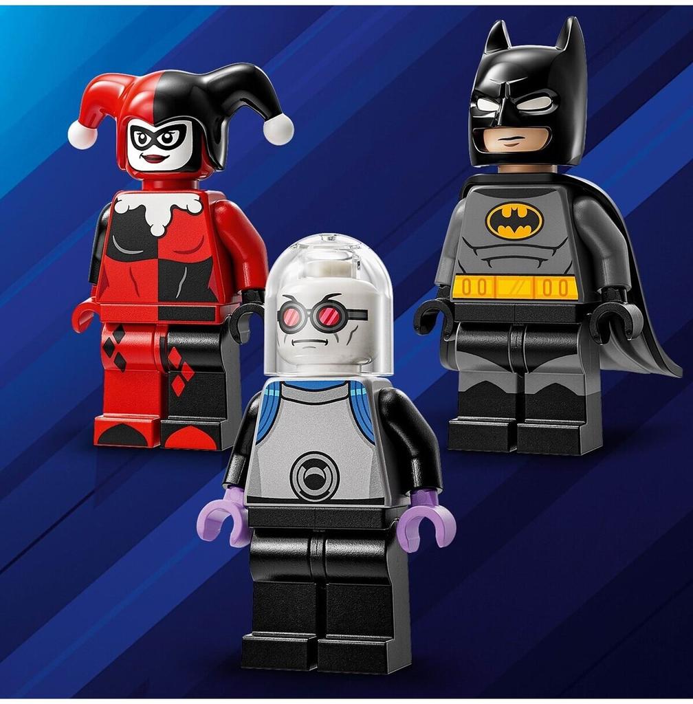LEGO Constructor DC Comics Super Heroes – Batman In the Batmobile Vs. Harley Quinn and Mr. Freeze (76274)