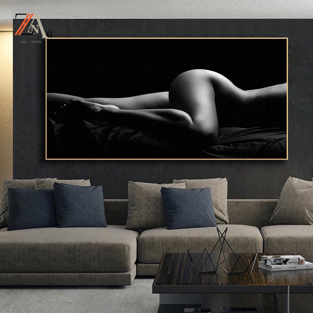 Black and White Nude Body Art Poster HD Print Poster Sexy Woman Sleeping Picture for Living Room Decoration Painting No Frame
