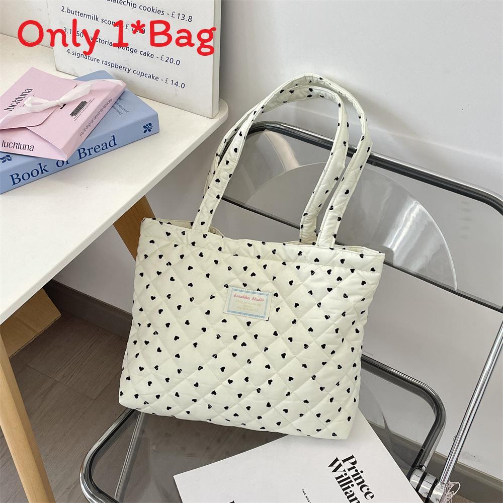 Tote Bag With Heart Pattern And Cotton Lining For Daily Use
