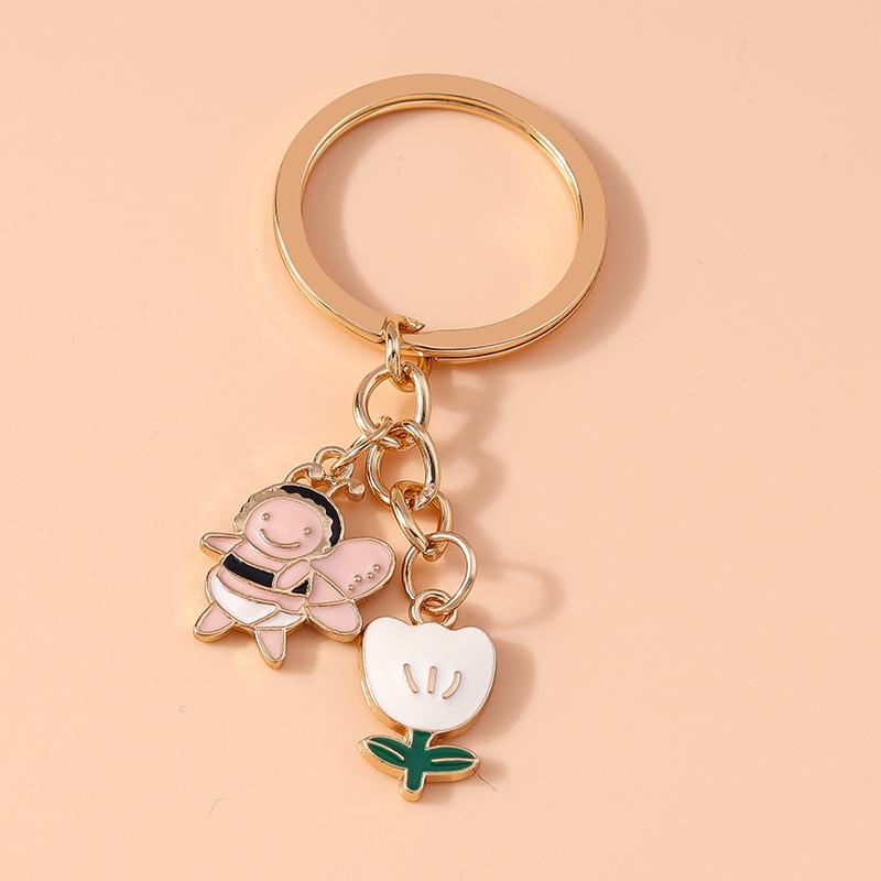 Cute Enamel Bee Keychain Flower Key Ring Pendant for Car Key Holder Women Girl Handbag Decor DIY Handmade Jewelry Gift