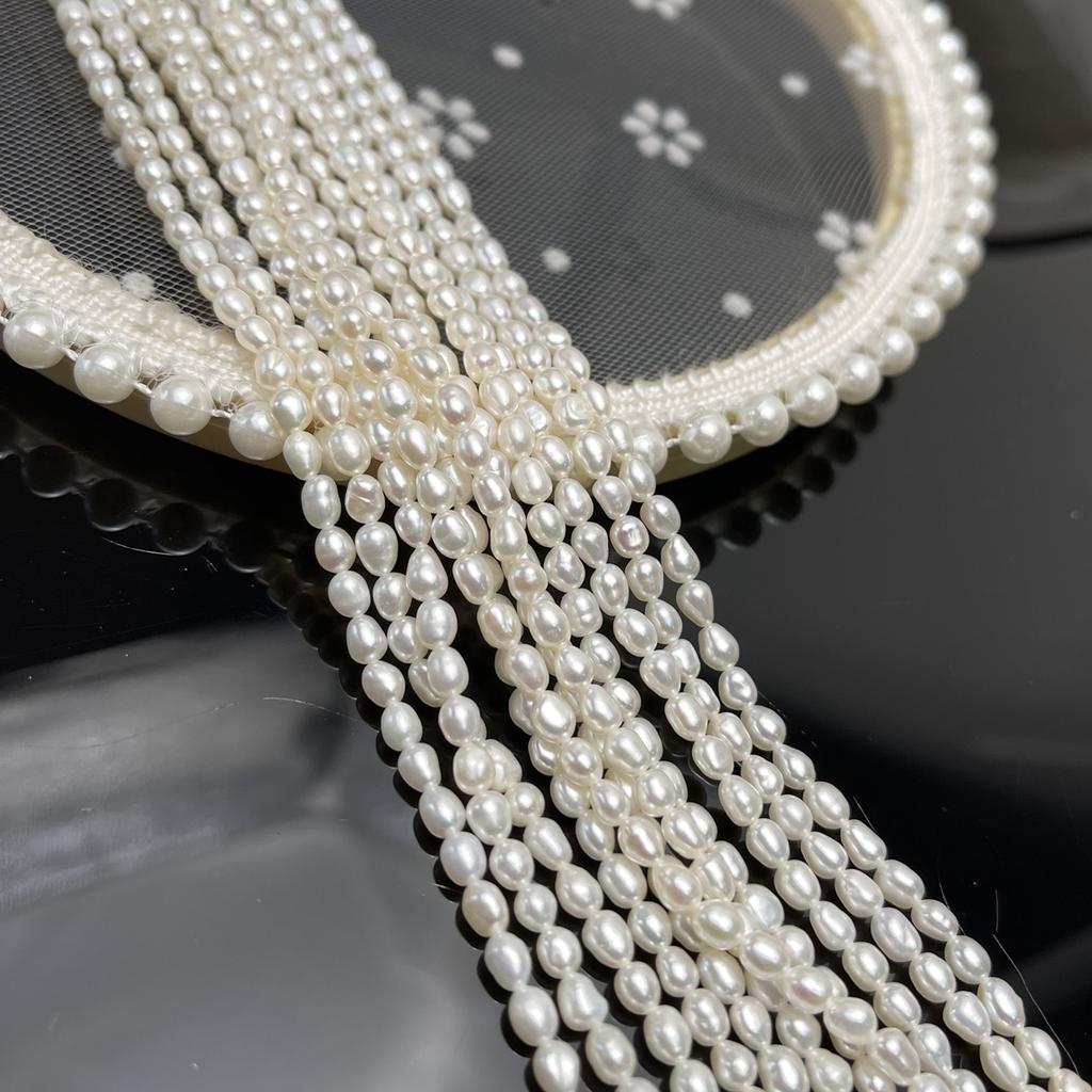 1String, White Natural Freshwater Pearls, Handmade Rice Pearl Beads for Jewelry Making DIY Necklaces, Bracelets Crafts (Beads 3-4mm, Length 36cm)