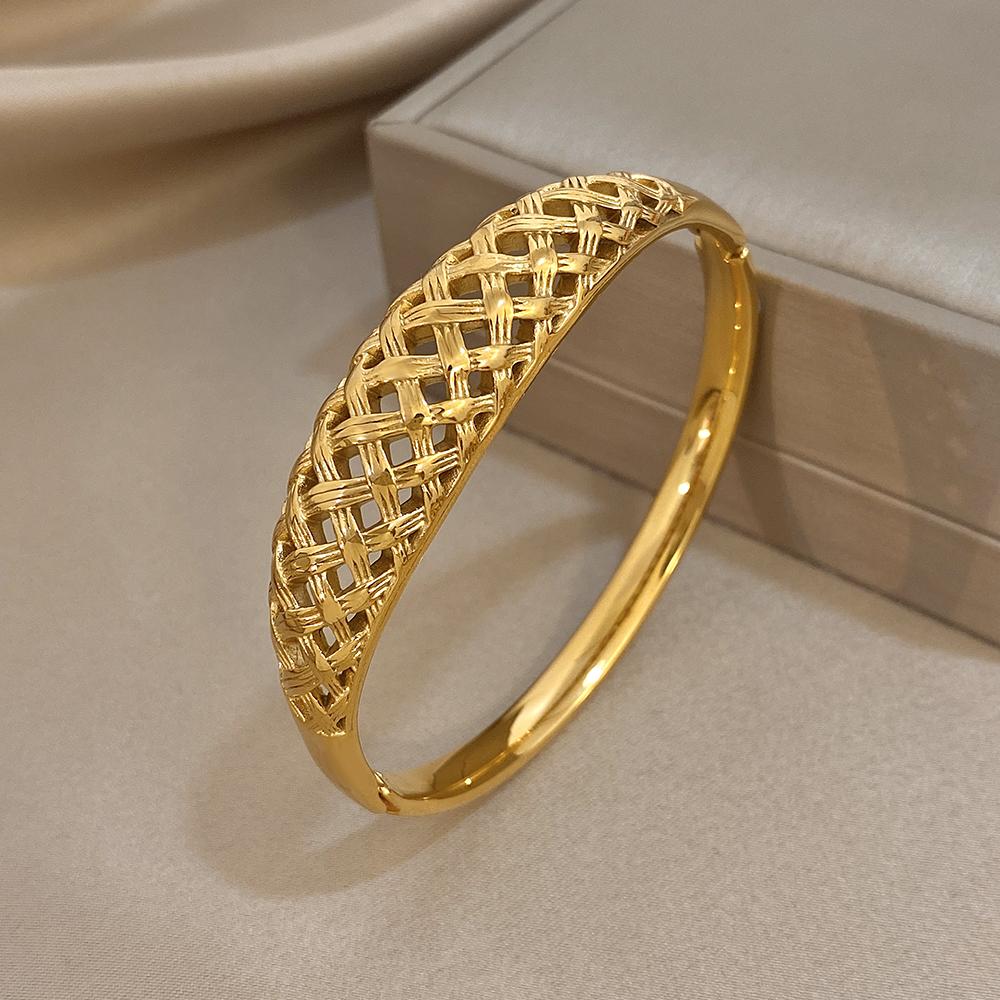 Vintage Geometric Hollow Stripes Cuff Bracelet for Women Chic Gold Plated Stainless Steel Wrist Bangle Waterproof Jewelry
