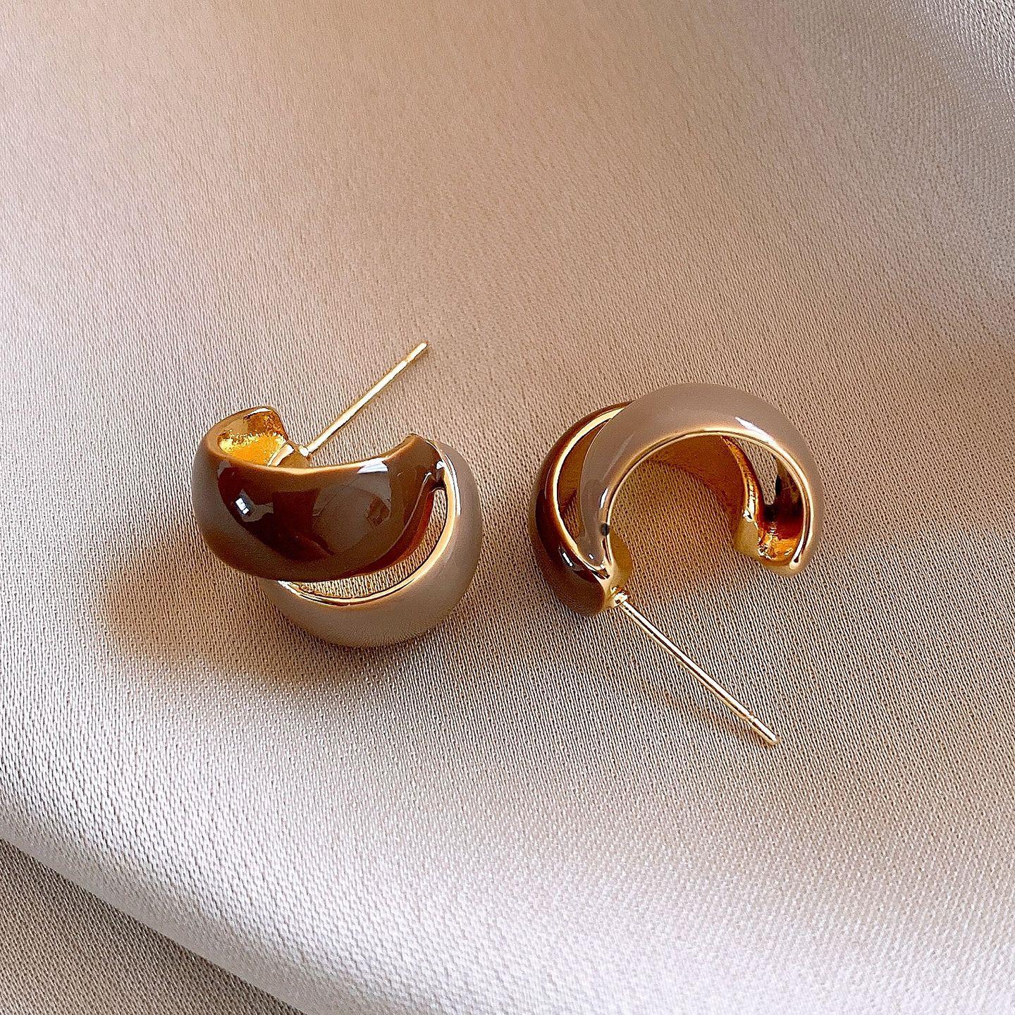 

French drip coffee geometric cross earrings stud earrings stylish simple earrings