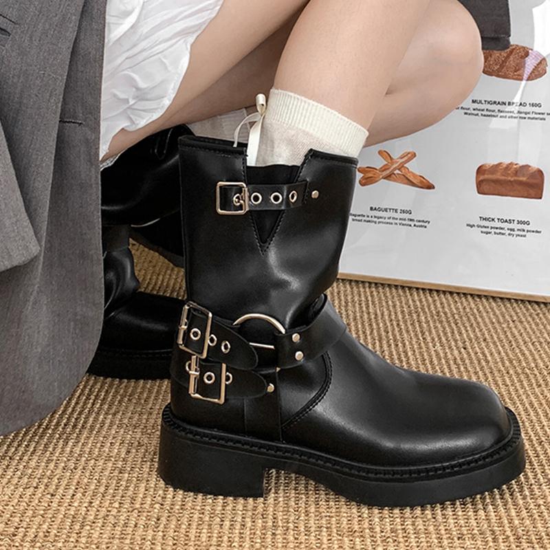 Fashion Winter Platform Synthetic Leather Boots Women Shoes Fashion Slip On Mid Heel Botas Ladies Retro Mordern Booties