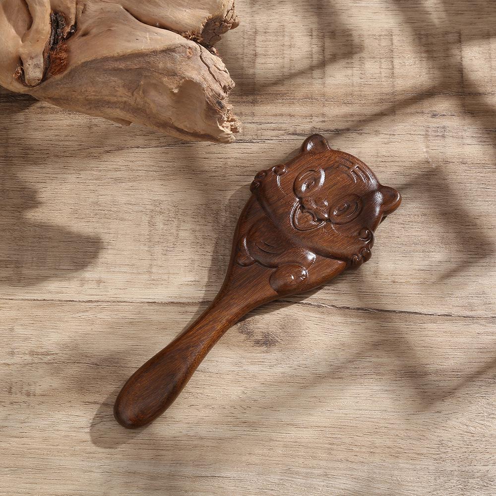 Golden Sandalwood Cute Cartoon Portable Makeup Mirror with Carved Design and Comb