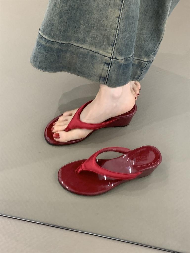 Evening wind flip-flops summer new temperament elegant purple thick bottom heightening with skirt sandals