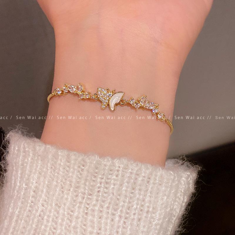 Delicate zircon butterfly bracelet women's 2025 new sweet adjustable pull-out bracelet jewelry