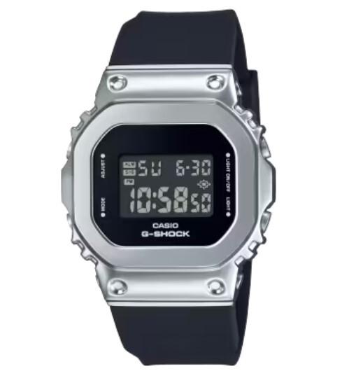 CASIO Metal Case Downsized Watch G-Shock GM-S5600U-1JF
